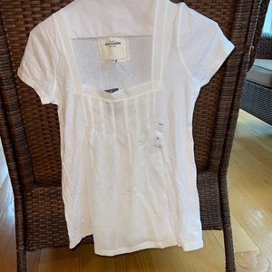 Abercrombie girls cream dress tshirt/blouse size Medium
